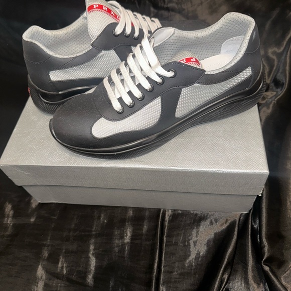 Prada shoes , size 8 , worn once - Picture 2 of 13